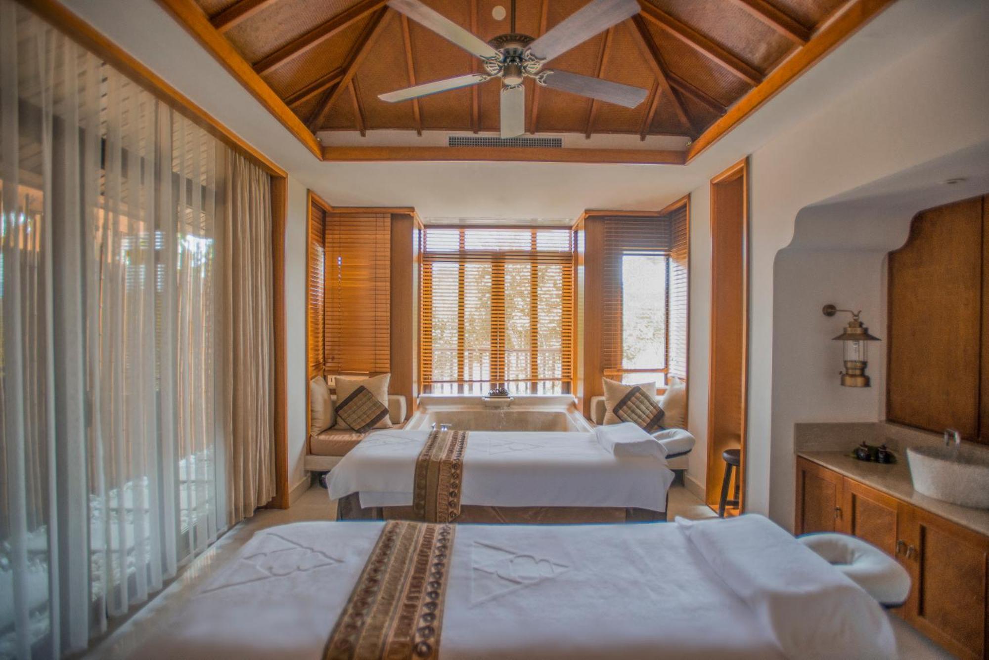 Anantara Xishuangbanna Resort Jinghong Extérieur photo